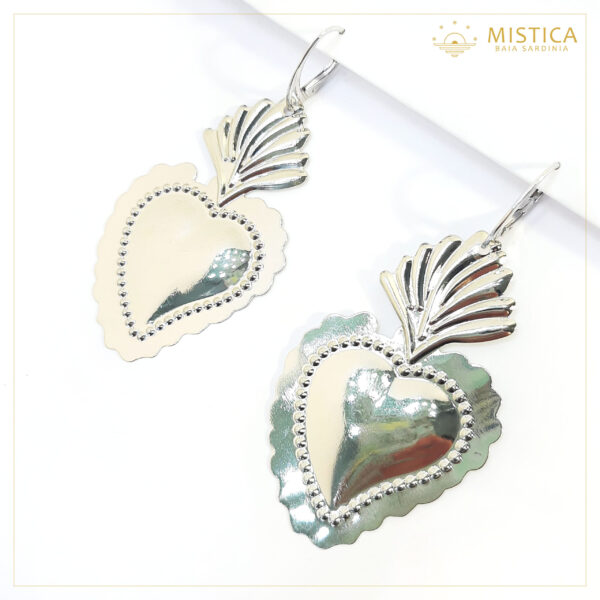 Orecchino silver holy heart